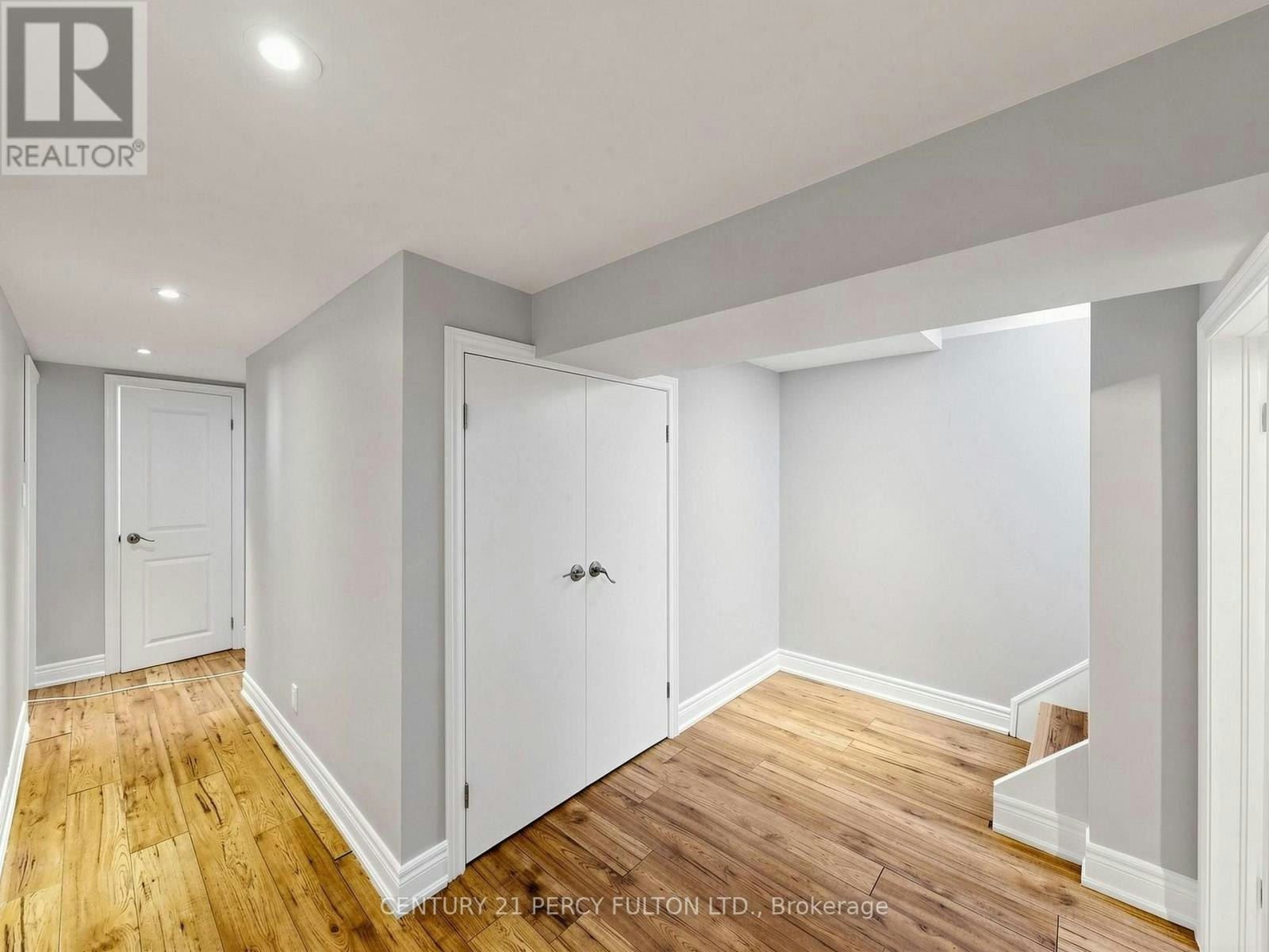 25 Kenwood Crescent, Hamilton, ON, L8T 1W3 - 30