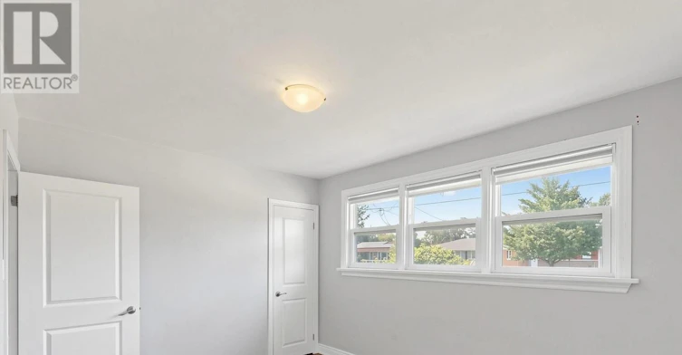 25 Kenwood Crescent, Hamilton, ON, L8T 1W3 - 15