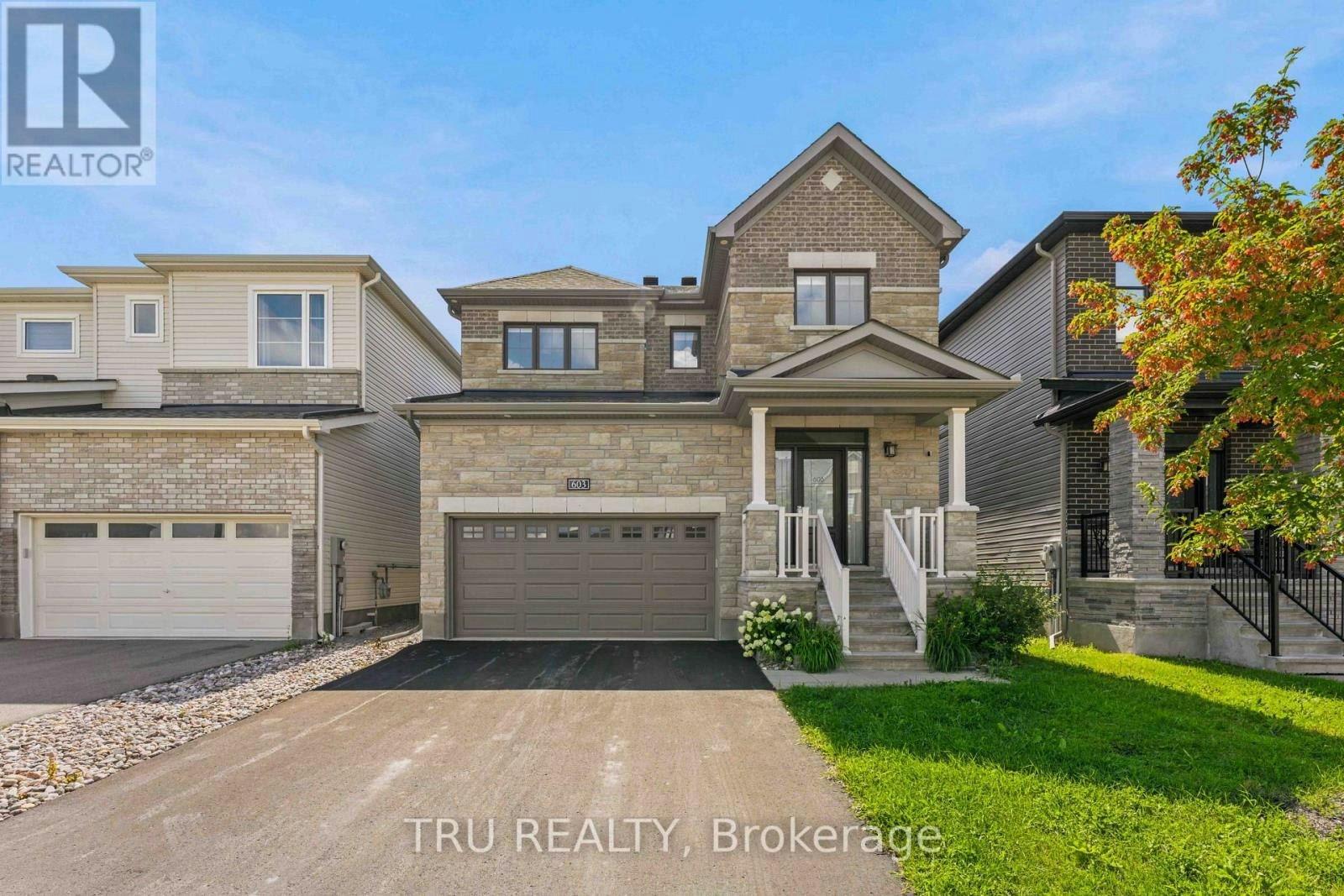 603 Winterset Road, Ottawa, ON, K2T 0R2