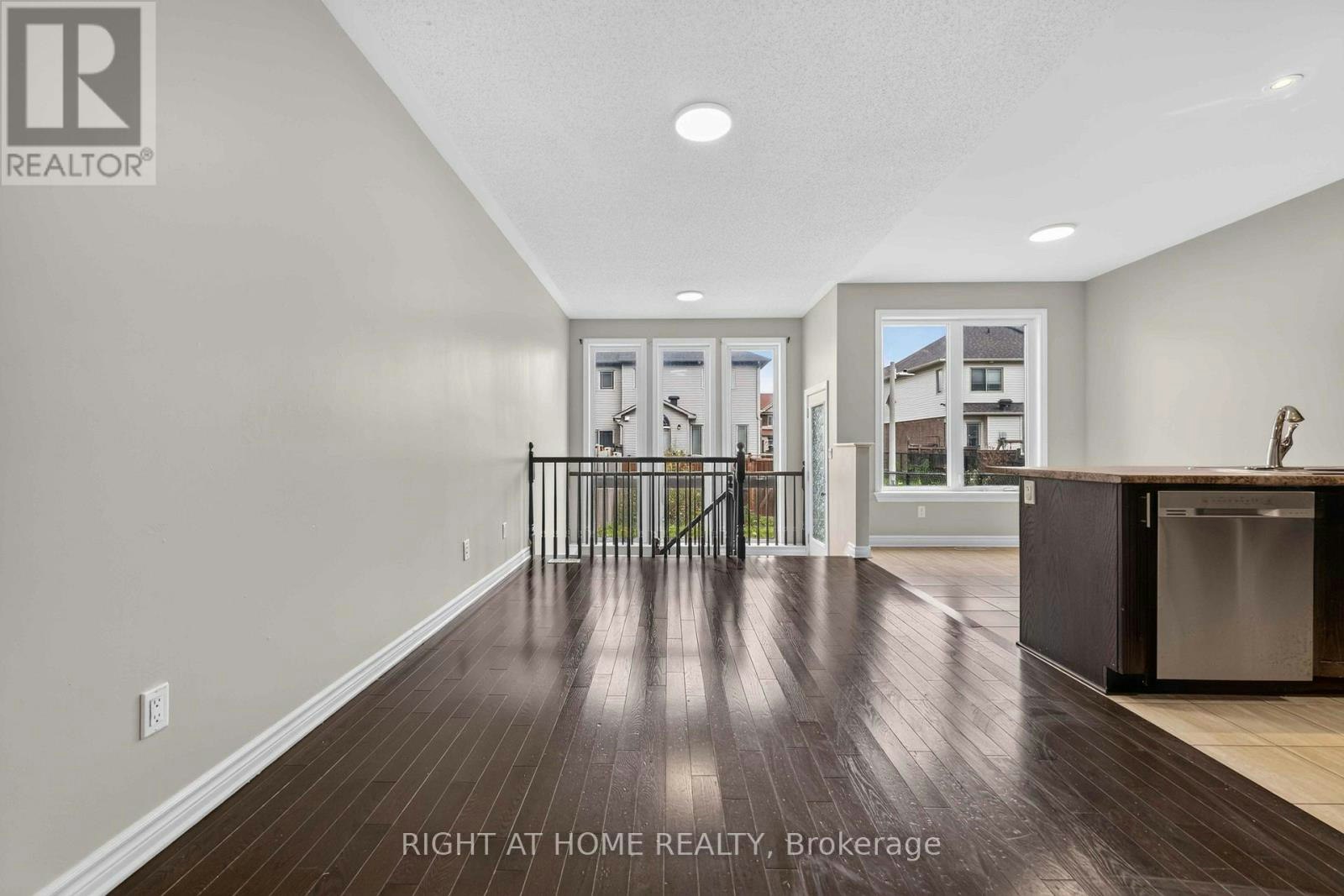 628 Moorpark Avenue, Ottawa, ON, K2M 0B6 - 25