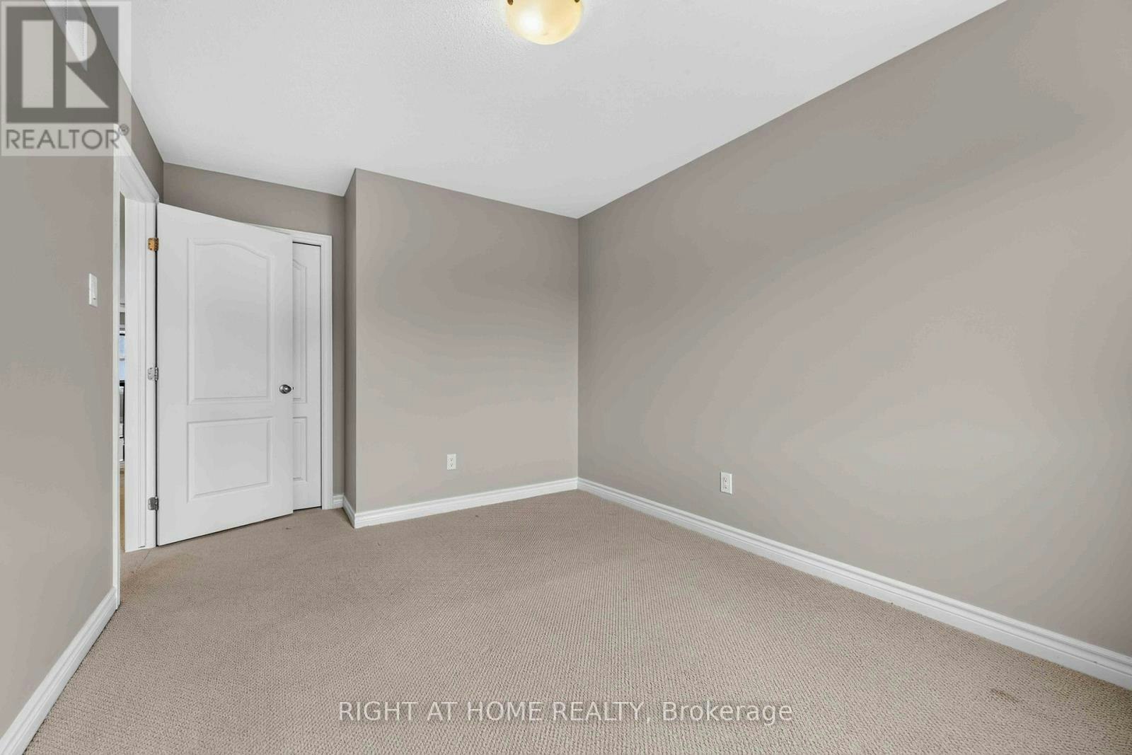 628 Moorpark Avenue, Ottawa, ON, K2M 0B6 - 13