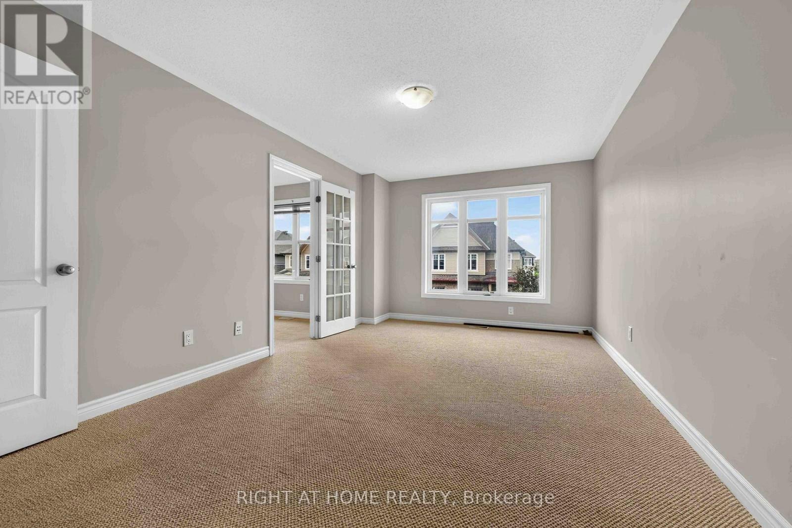 628 Moorpark Avenue, Ottawa, ON, K2M 0B6 - 9