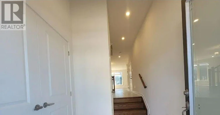 32 Overberg Way, Ottawa, ON, K2S 2S9 - 5