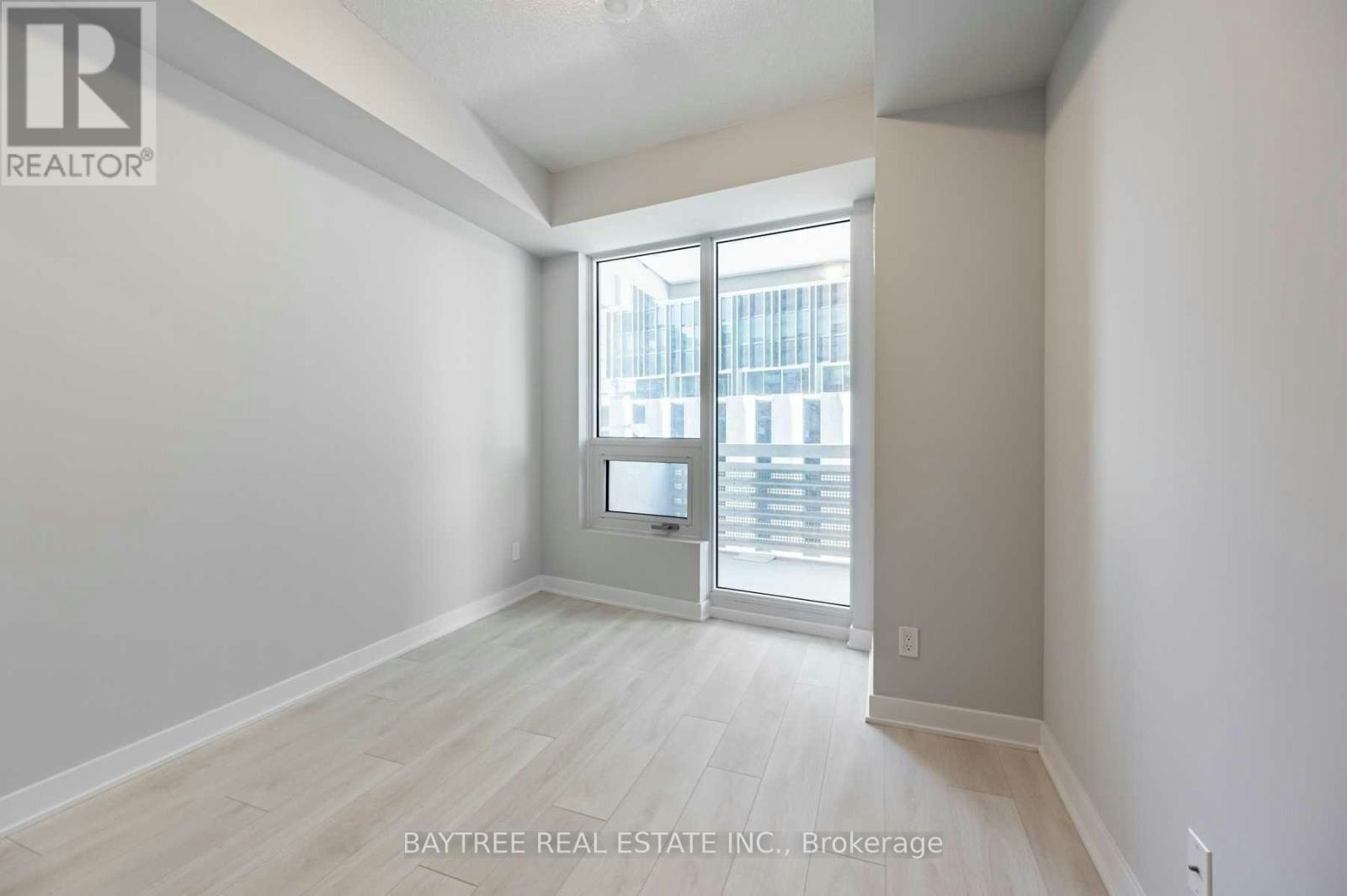 310-2221 Yonge Street, Toronto, ON, M4S 2B4 - 11