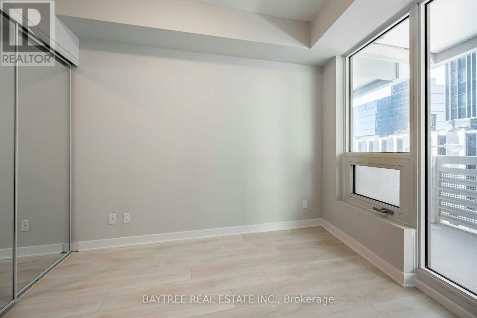 310-2221 Yonge Street, Toronto, ON, M4S 2B4 - 10