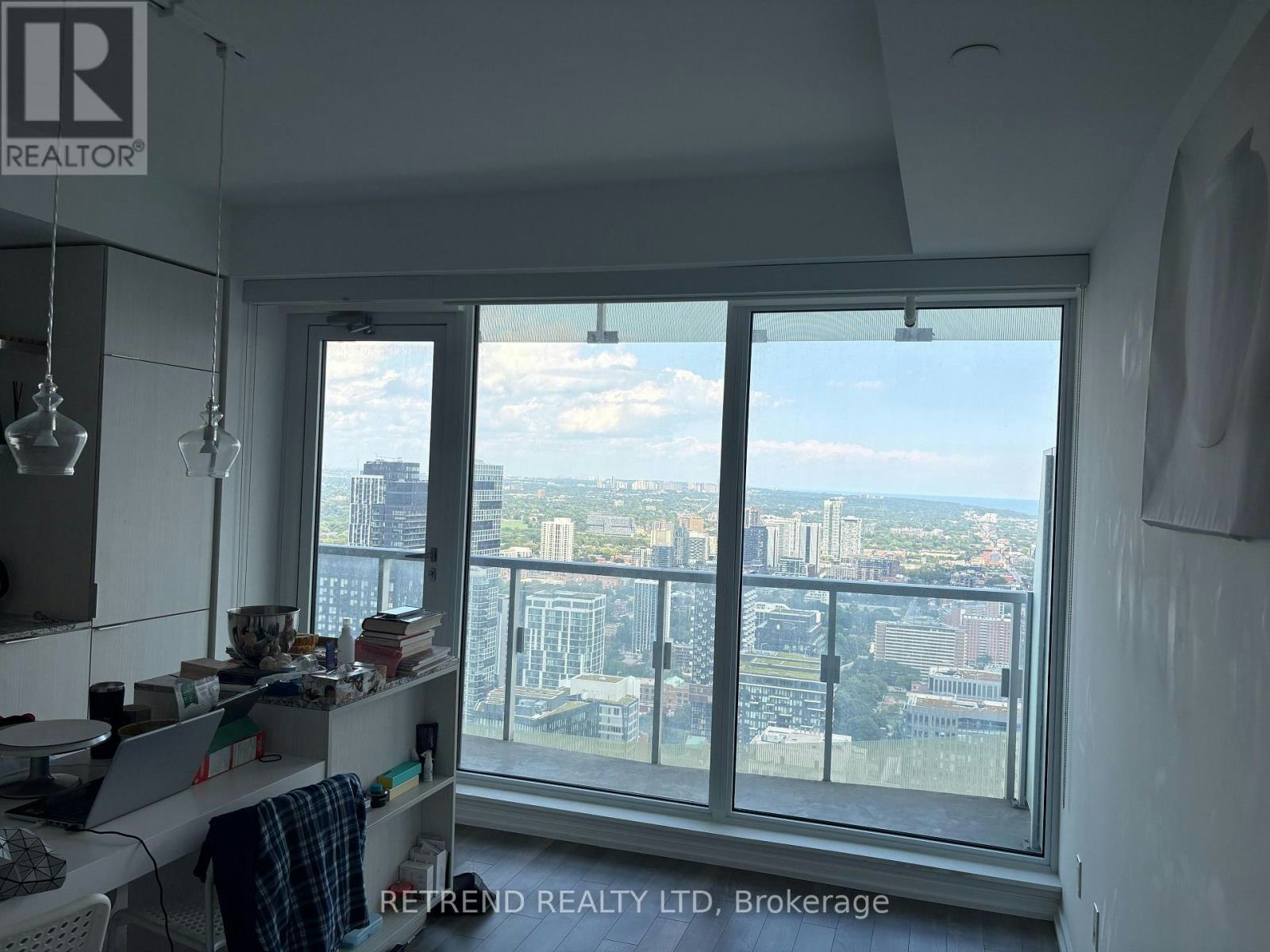 4704-197 Yonge Street, Toronto, ON, M5B 0C1 - 14