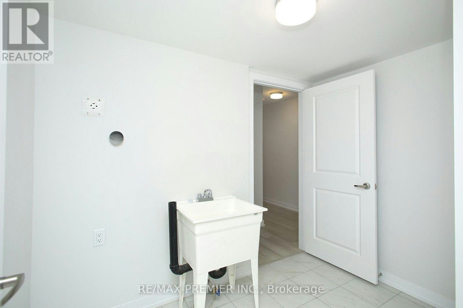 128 Brockley Drive, Toronto, ON, M1P 0G3 - 16