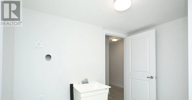 128 Brockley Drive, Toronto, ON, M1P 0G3 - 16