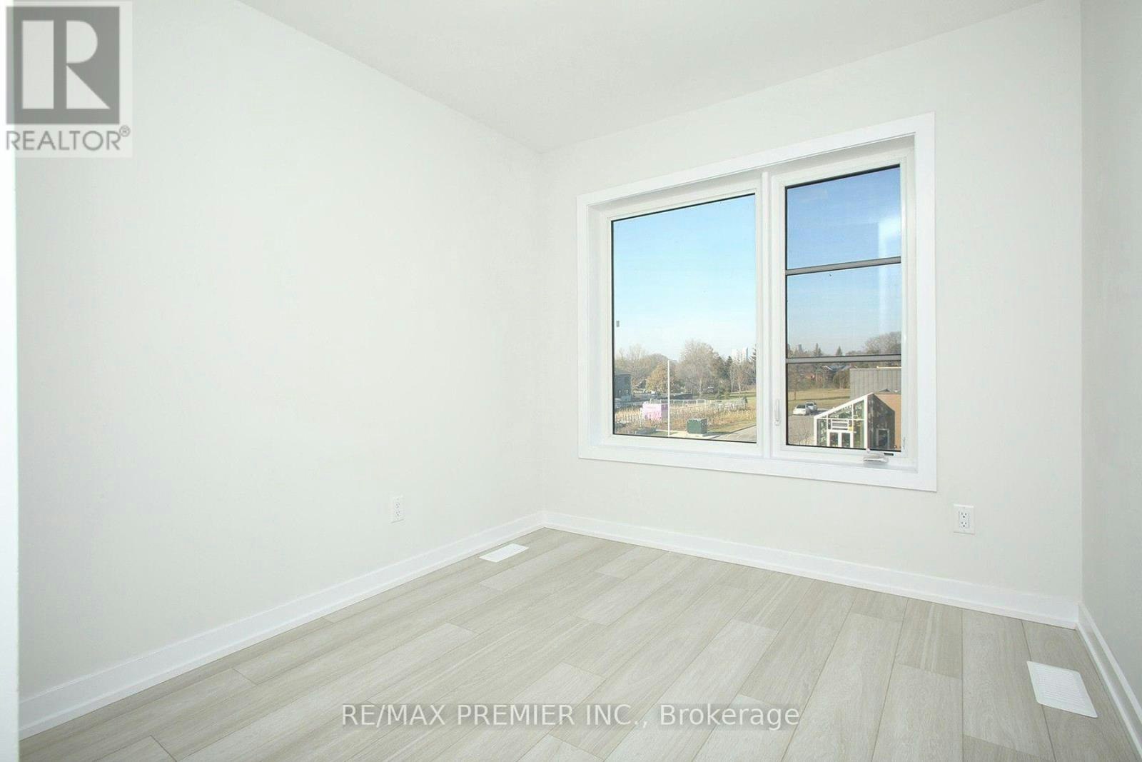 128 Brockley Drive, Toronto, ON, M1P 0G3 - 7
