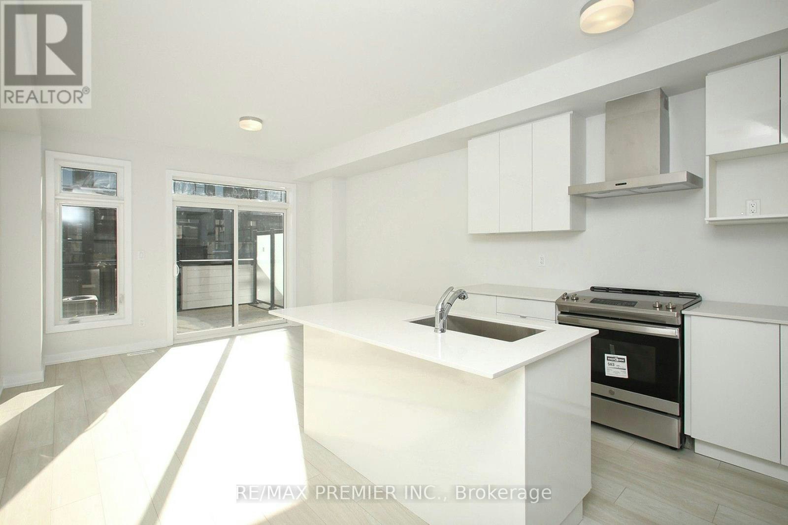 128 Brockley Drive, Toronto, ON, M1P 0G3 - 10