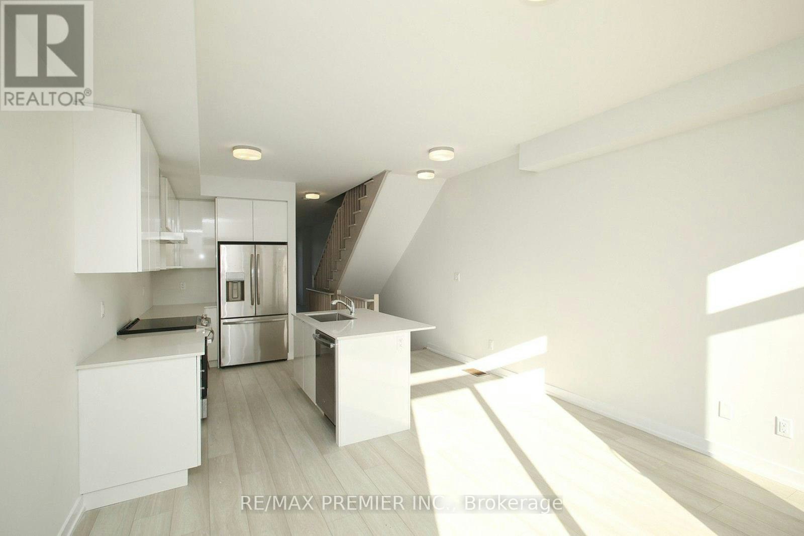 128 Brockley Drive, Toronto, ON, M1P 0G3 - 13