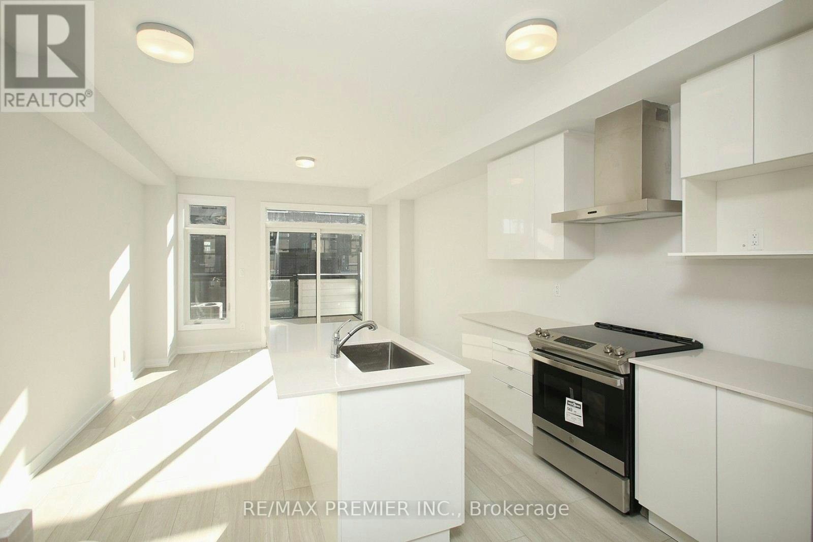 128 Brockley Drive, Toronto, ON, M1P 0G3 - 9