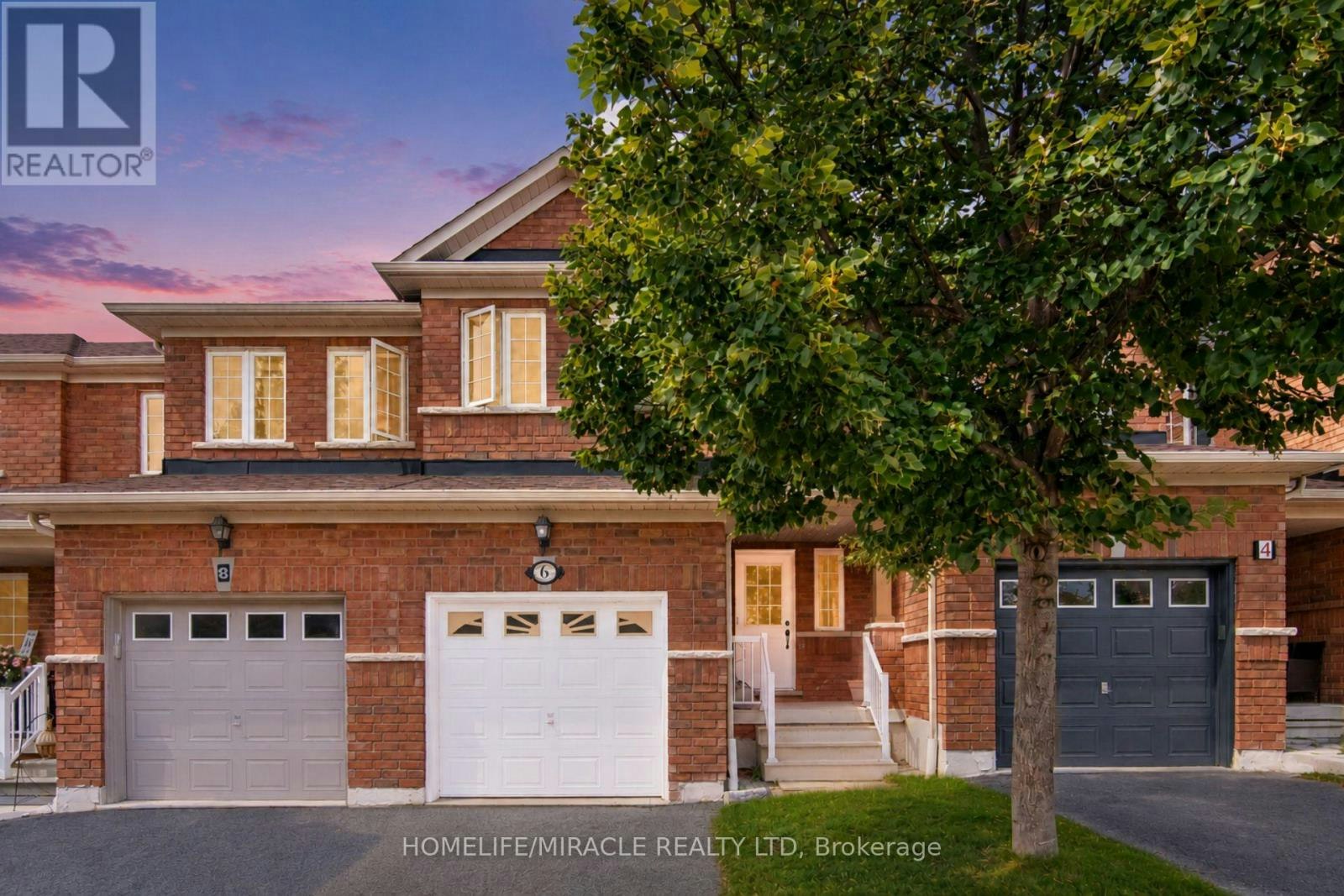 6 Barkdale Way, Whitby, ON, L1N 0E9