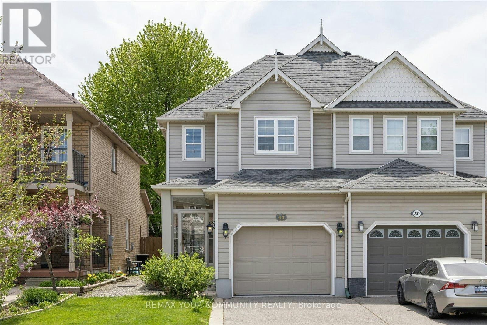 41 Old Colony Road, Richmond Hill, ON, L4E 3V2