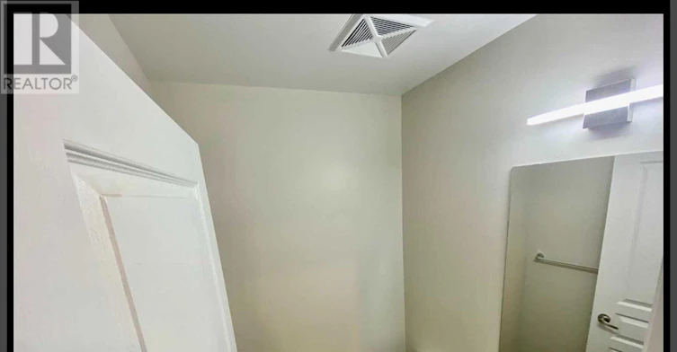 223 Webb Drive, Mississauga, ON, L5B 0E8 - 4