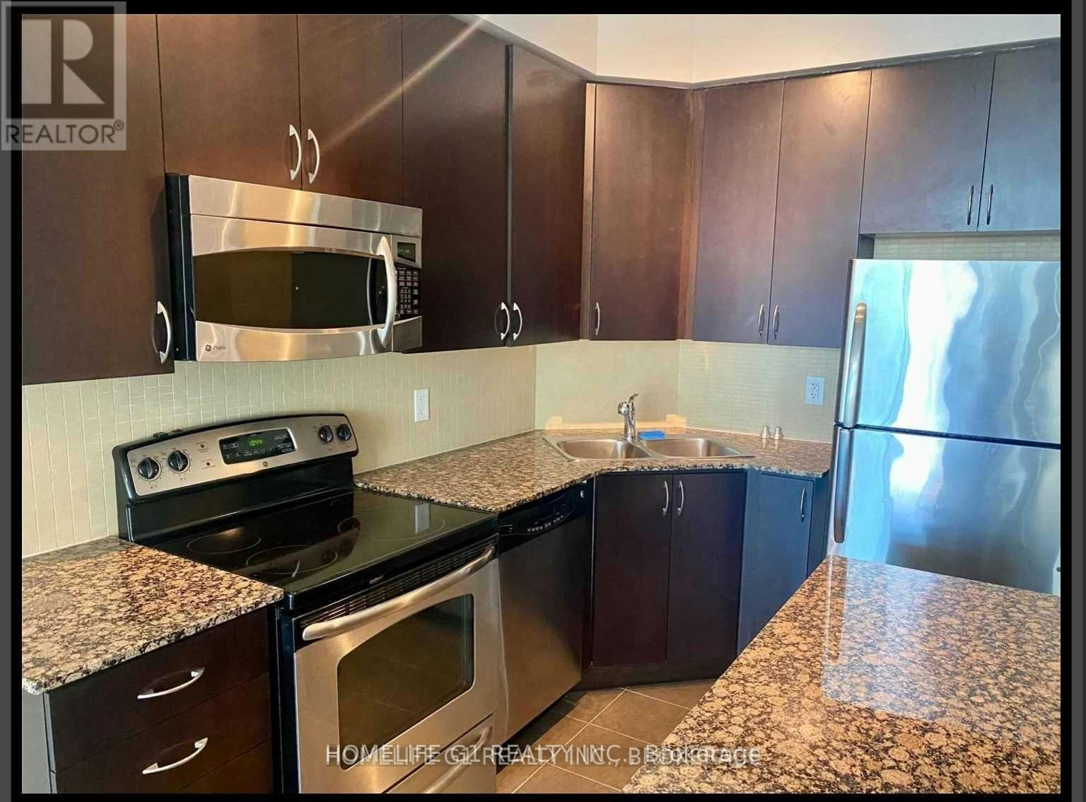 223 Webb Drive, Mississauga, ON, L5B 0E8 - 3