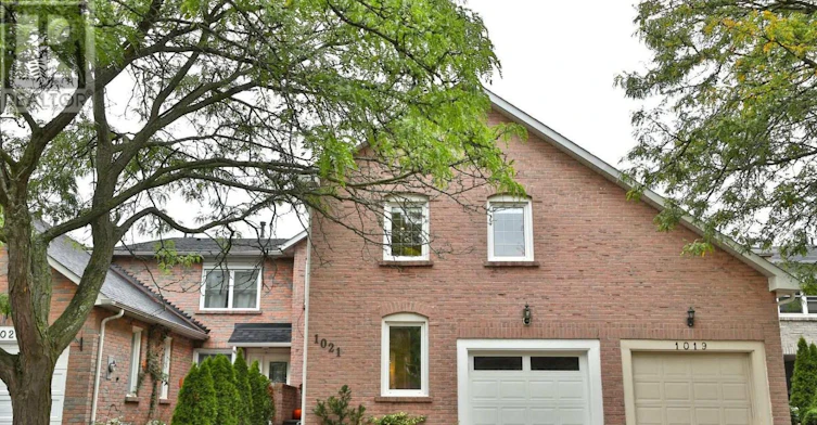 1021 Runnymead Crescent, Oakville, ON, L6M 1C5