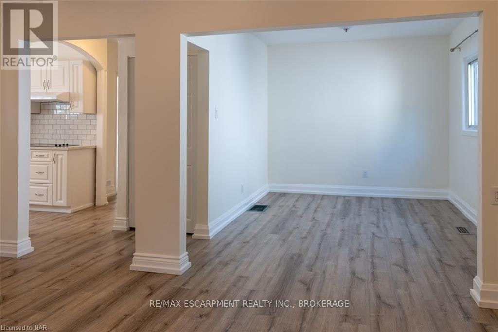 UPPER-359 Queensdale Avenue E, Hamilton, ON, L9A 1L5 - 8
