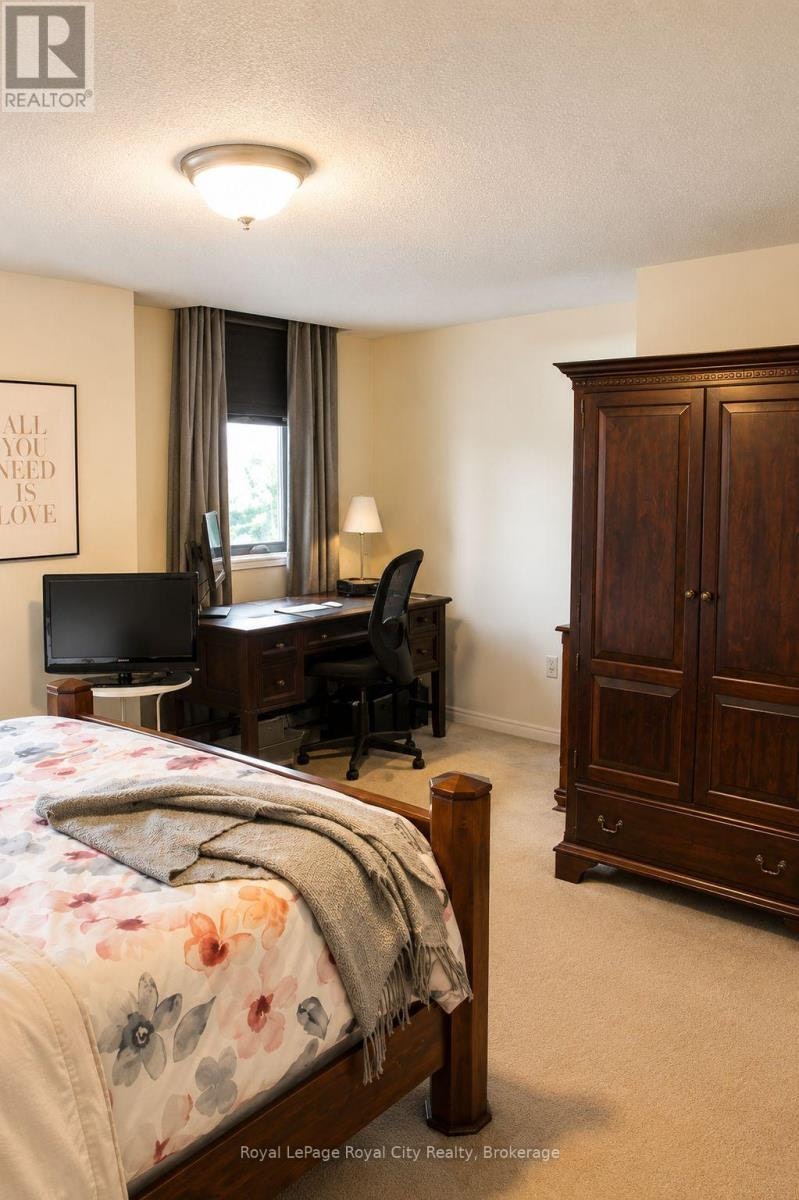 41-151 Clairfields Drive E, Guelph, ON, N1L 1P5 - 11