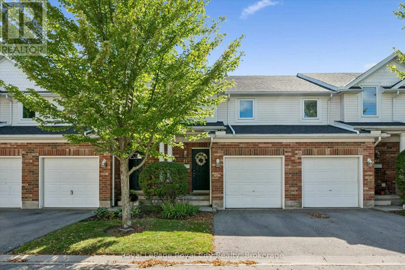 41-151 Clairfields Drive E, Guelph, ON, N1L 1P5