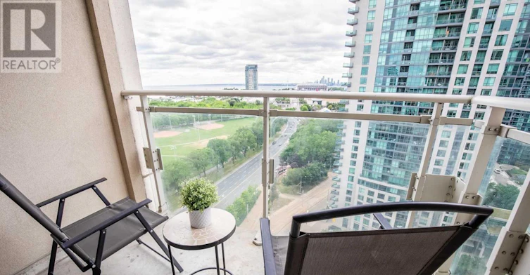 1801-628 Fleet Street, Toronto, ON, M5V 1A8 - 24