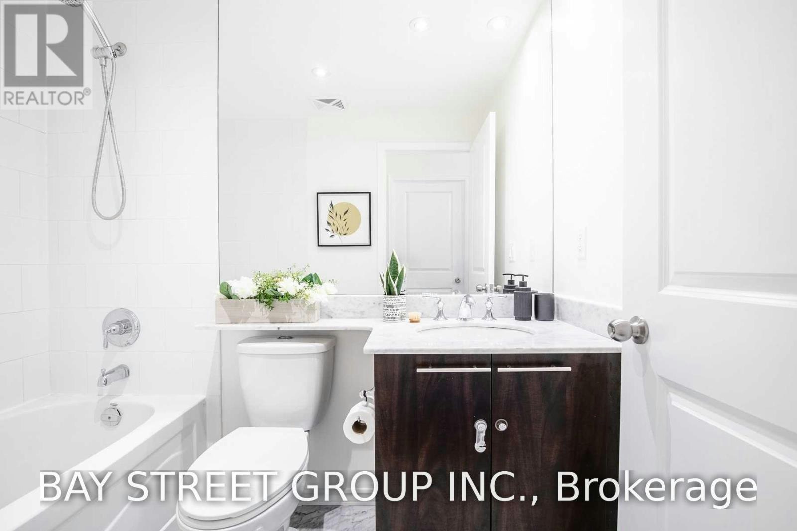 1801-628 Fleet Street, Toronto, ON, M5V 1A8 - 21
