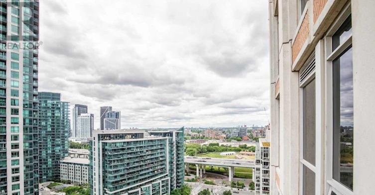 1801-628 Fleet Street, Toronto, ON, M5V 1A8 - 28