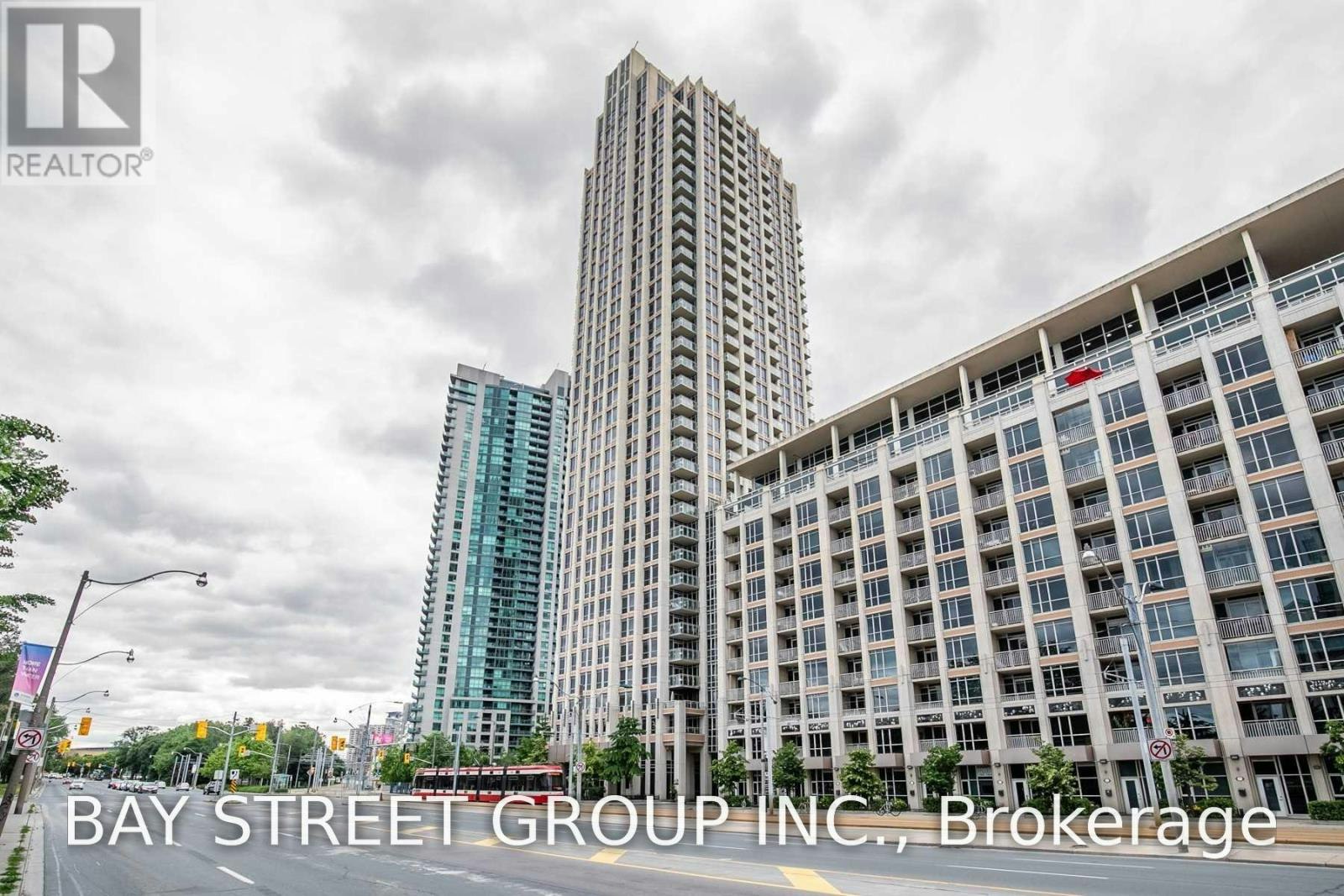 1801-628 Fleet Street, Toronto, ON, M5V 1A8