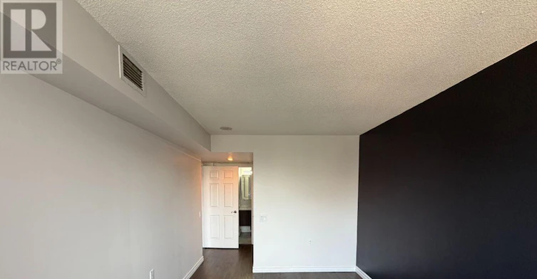 2211-35 Finch Avenue E, Toronto, ON, M2N 6Z8 - 3