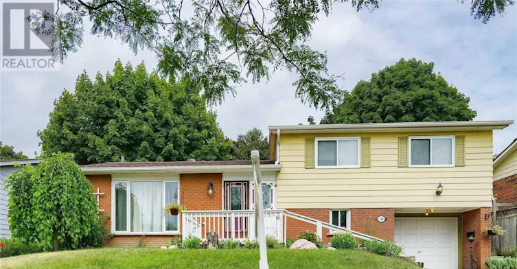 MAIN-120 Parkway Avenue, Markham, ON, L3P 2H3