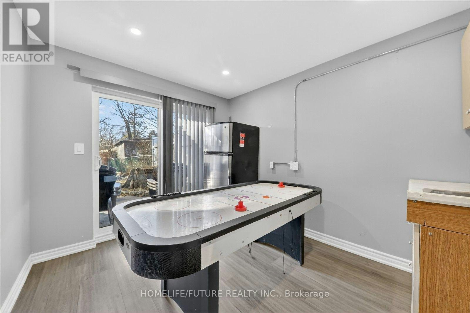 1200 Mosley Street, Wasaga Beach, ON, L9Z 2E7 - 32