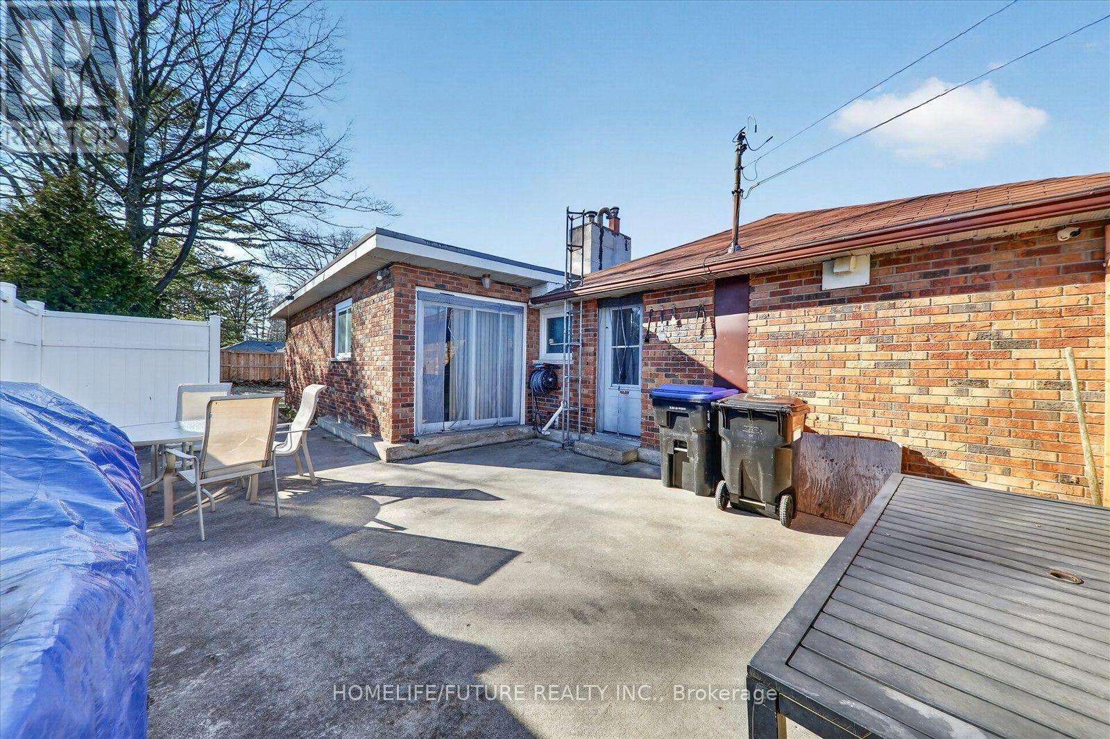 1200 Mosley Street, Wasaga Beach, ON, L9Z 2E7 - 40