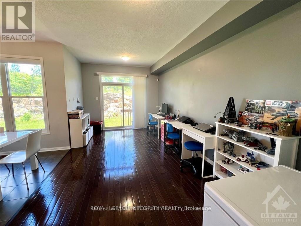 140 Battersea Crescent, Ottawa, ON, K2T 0C5 - 8