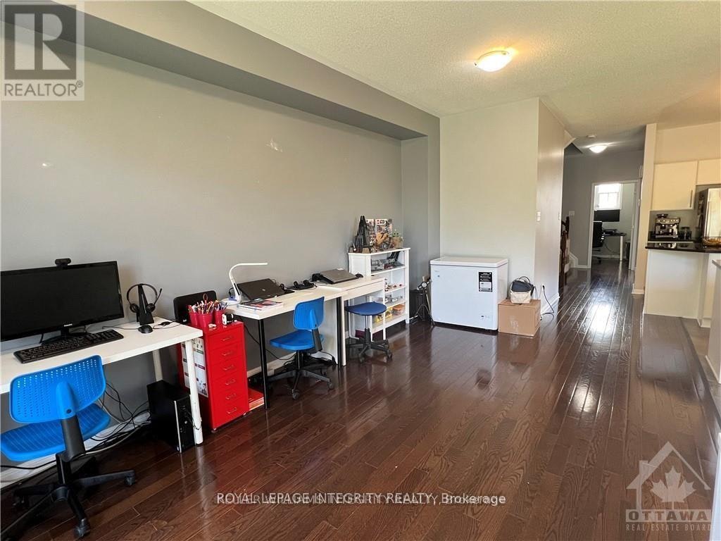140 Battersea Crescent, Ottawa, ON, K2T 0C5 - 9