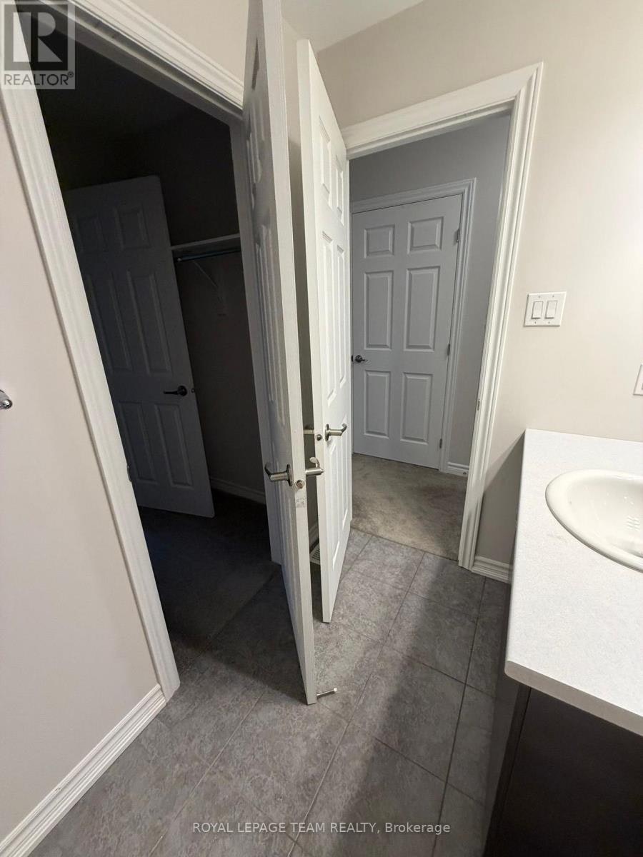 205 Zenith Private, Ottawa, ON, K2J 6N3 - 8