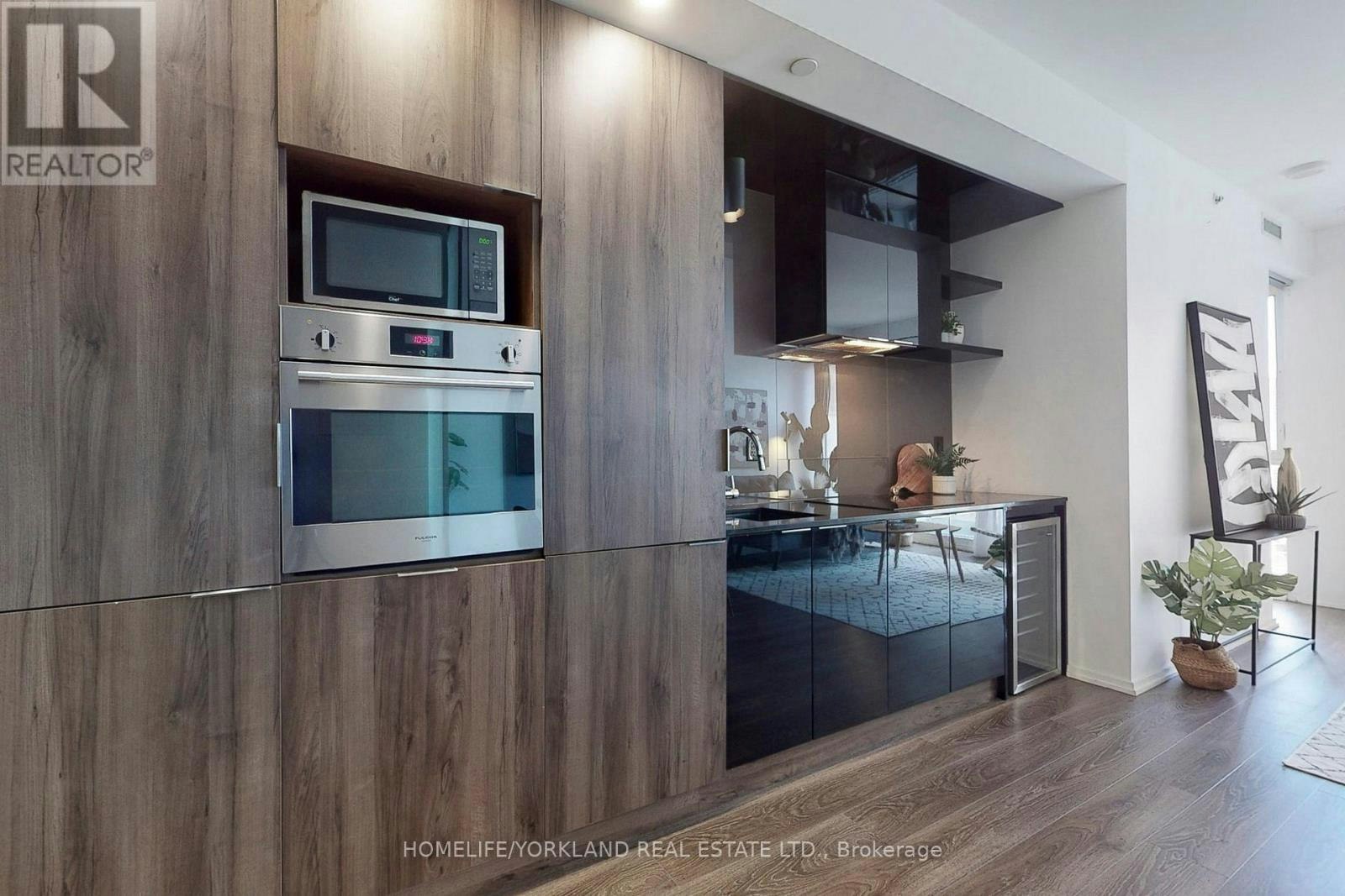 1901-70 Temperance Street, Toronto, ON, M5H 0B1 - 5
