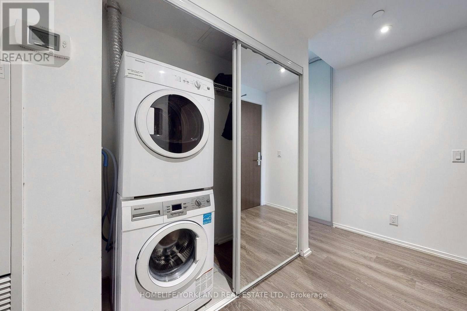 1901-70 Temperance Street, Toronto, ON, M5H 0B1 - 17