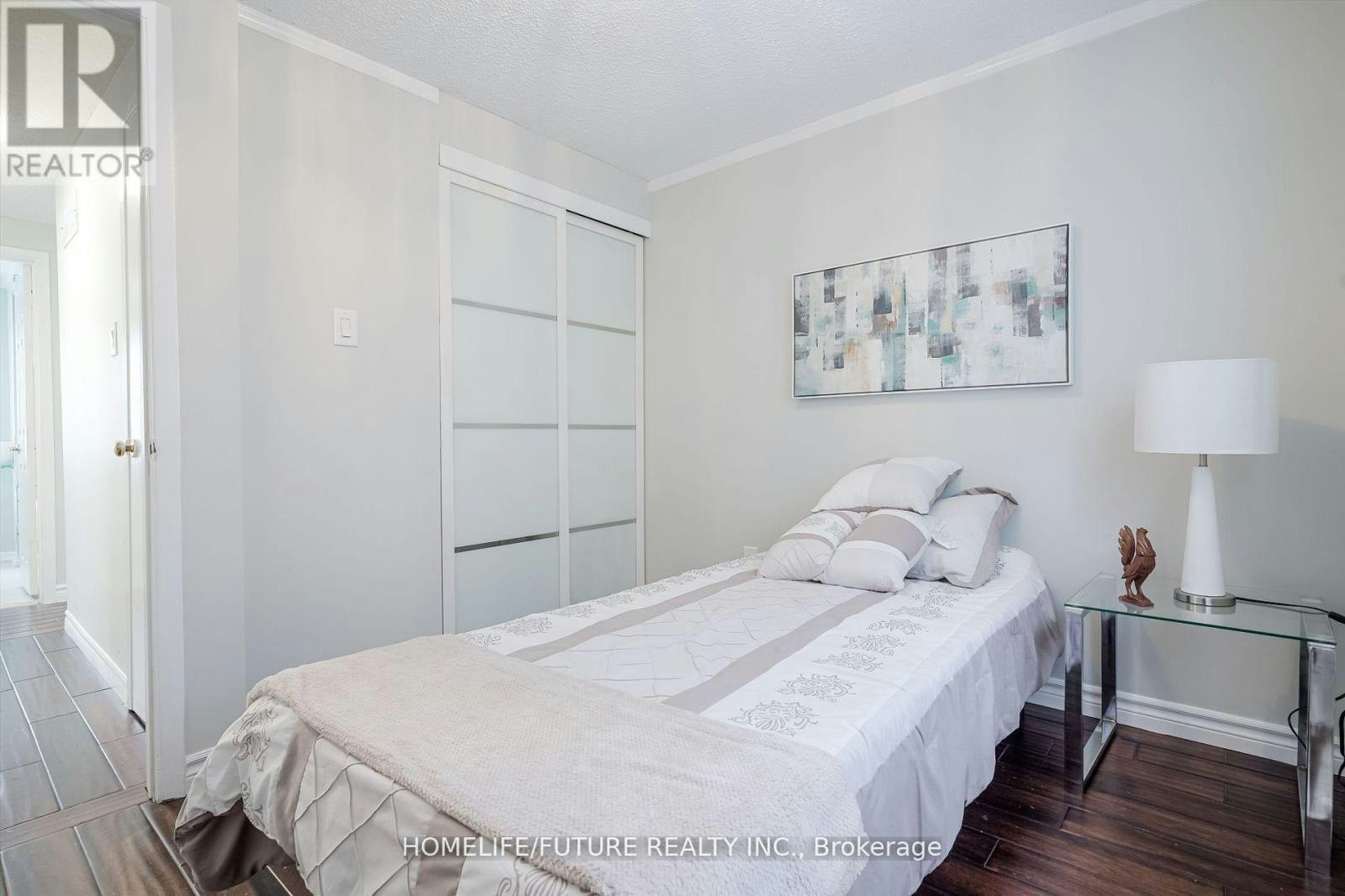 MAIN & 2ND FLR-47 Carisbrooke Square, Toronto, ON, M1B 4M5 - 31