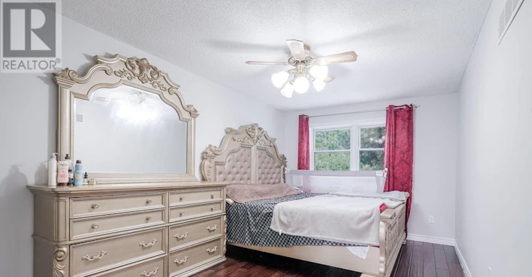 MAIN & 2ND FLR-47 Carisbrooke Square, Toronto, ON, M1B 4M5 - 23