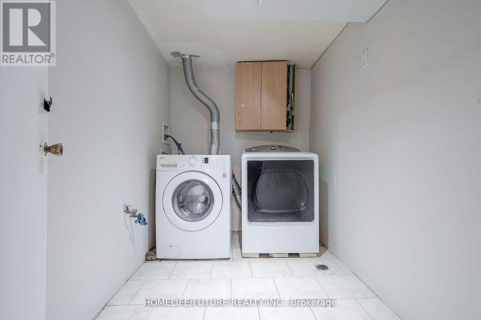 MAIN & 2ND FLR-47 Carisbrooke Square, Toronto, ON, M1B 4M5 - 36
