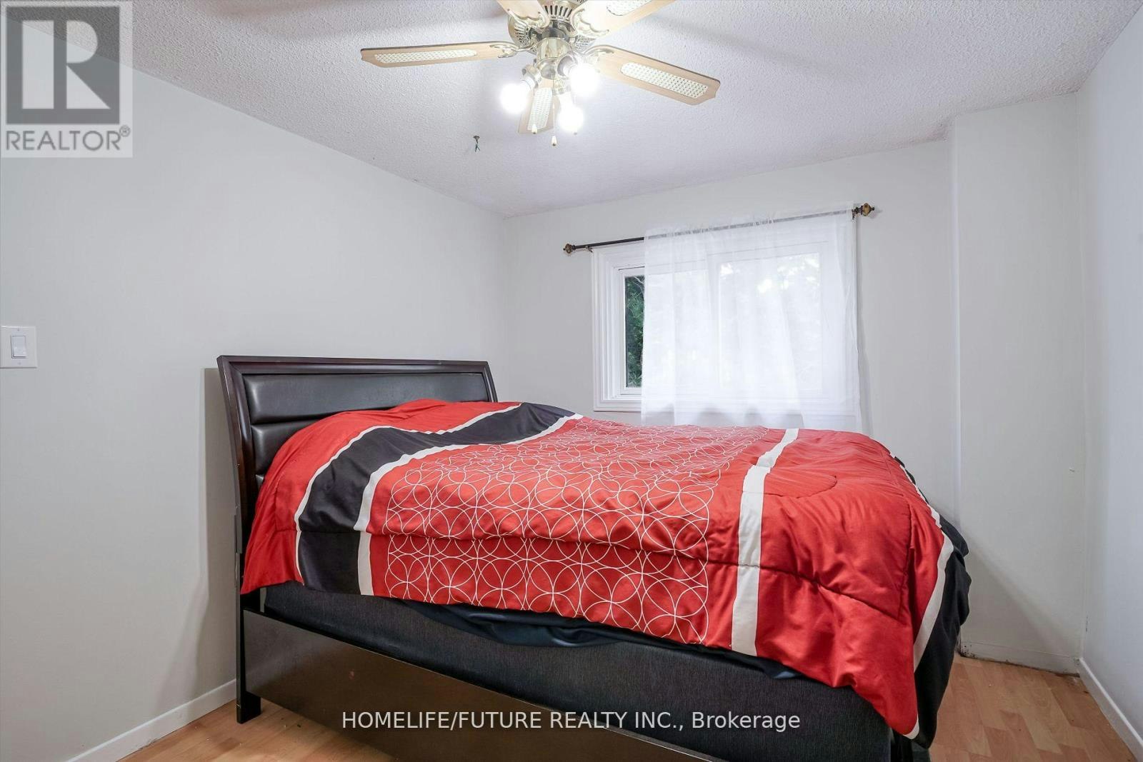 MAIN & 2ND FLR-47 Carisbrooke Square, Toronto, ON, M1B 4M5 - 29