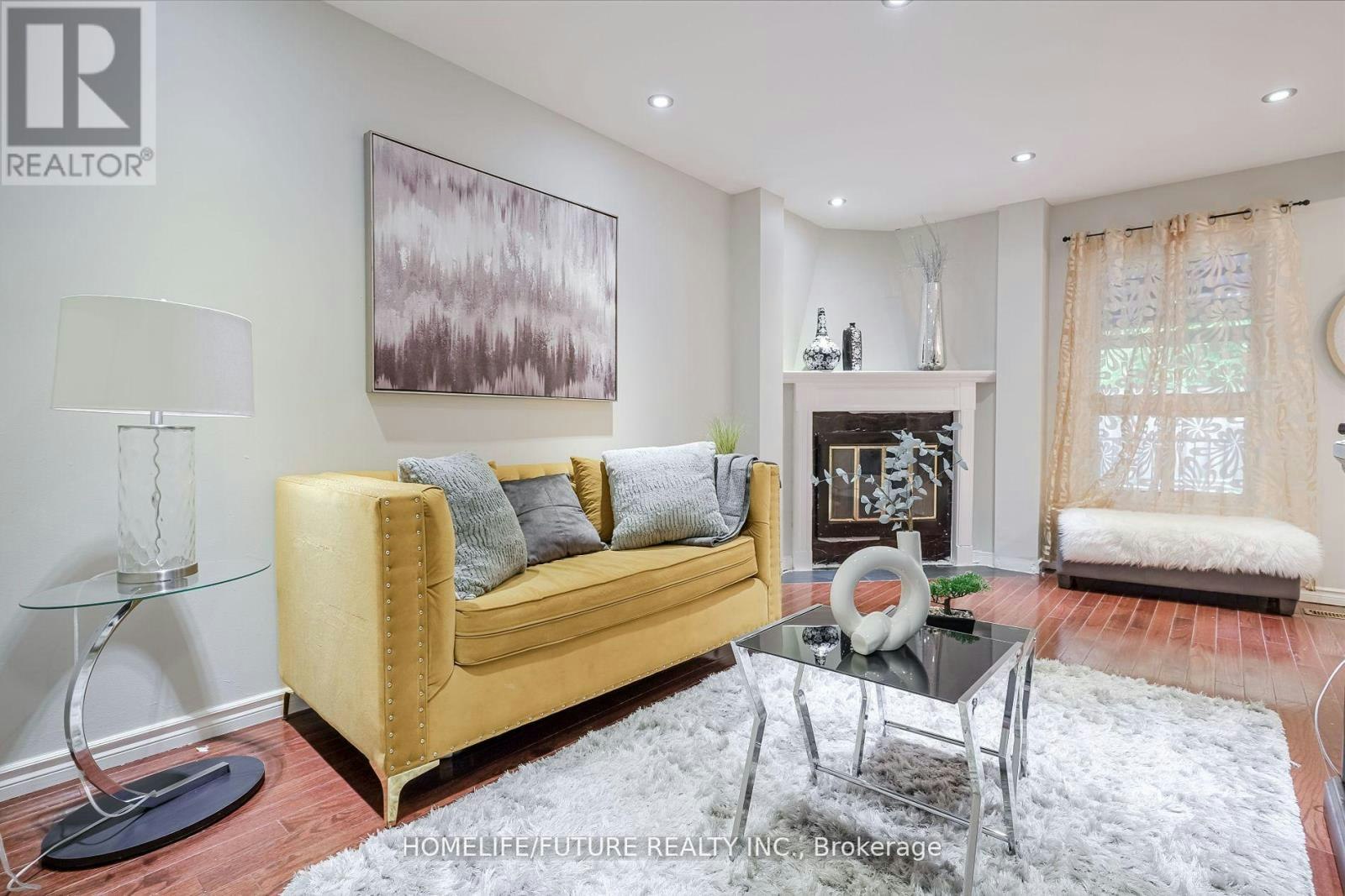 MAIN & 2ND FLR-47 Carisbrooke Square, Toronto, ON, M1B 4M5 - 20