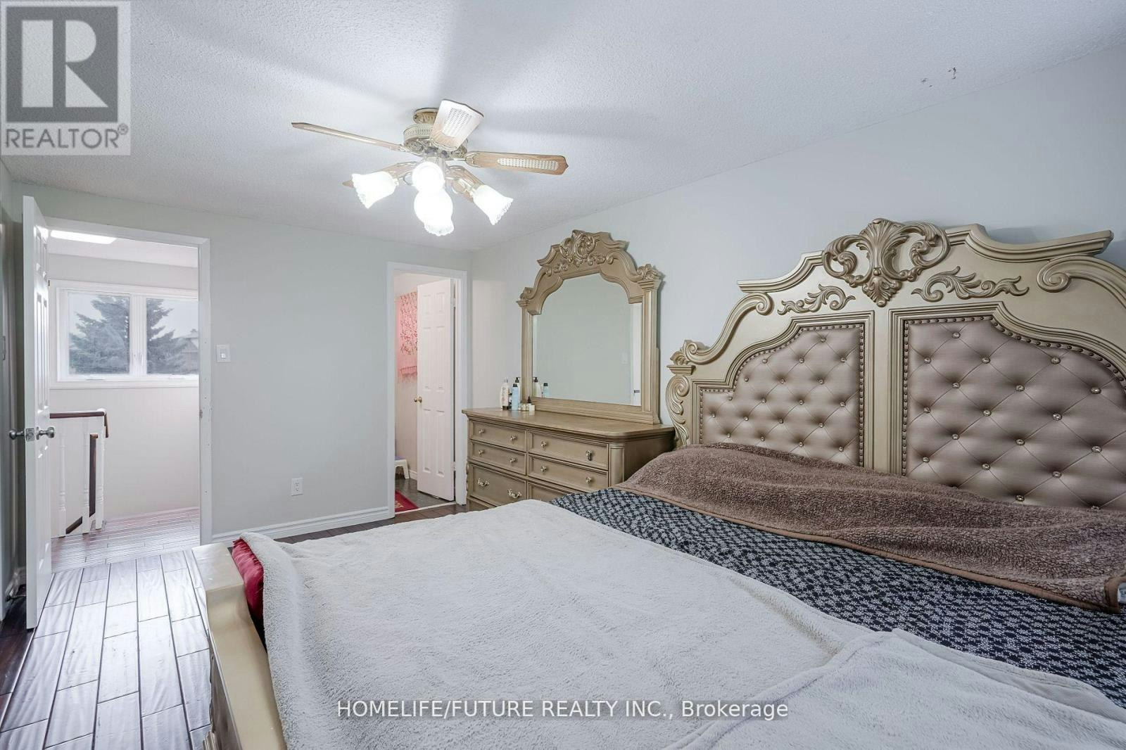 MAIN & 2ND FLR-47 Carisbrooke Square, Toronto, ON, M1B 4M5 - 25