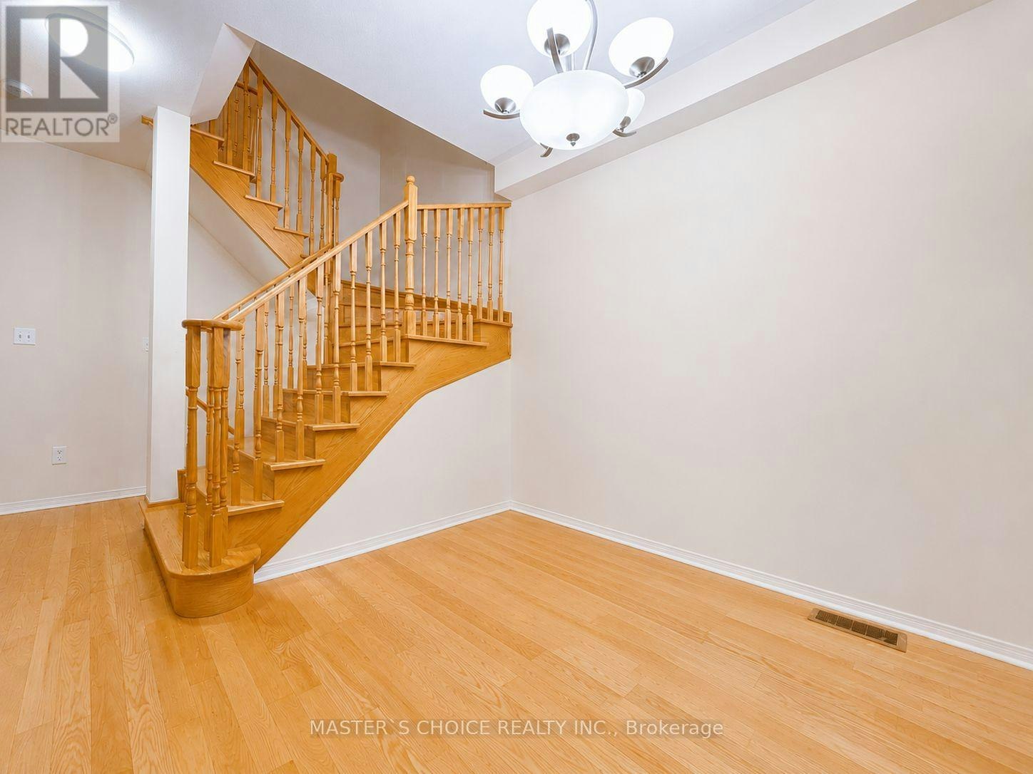 4738 Alana Glen Drive, Mississauga, ON, L5C 0C3 - 3