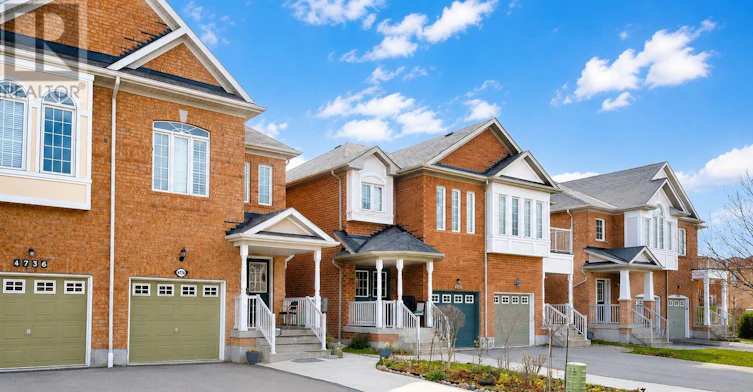 4738 Alana Glen Drive, Mississauga, ON, L5C 0C3