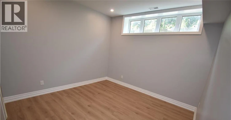 2-1294 Coric Avenue, Burlington, ON, L7R 3S3 - 23