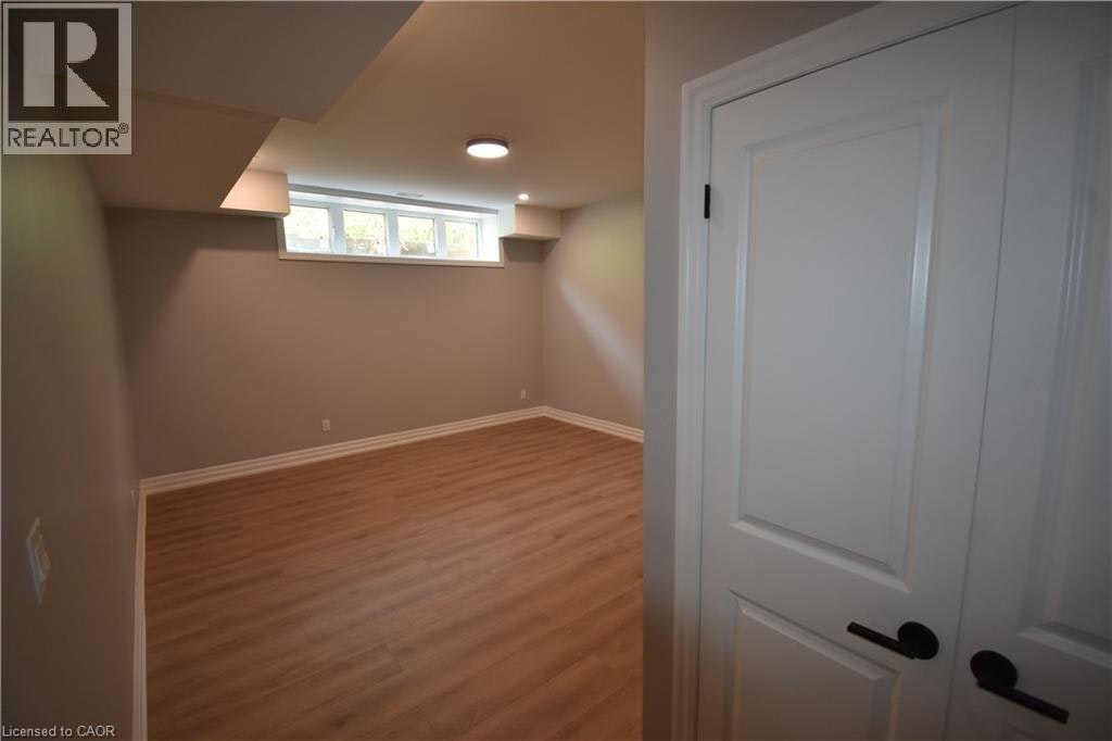 2-1294 Coric Avenue, Burlington, ON, L7R 3S3 - 15