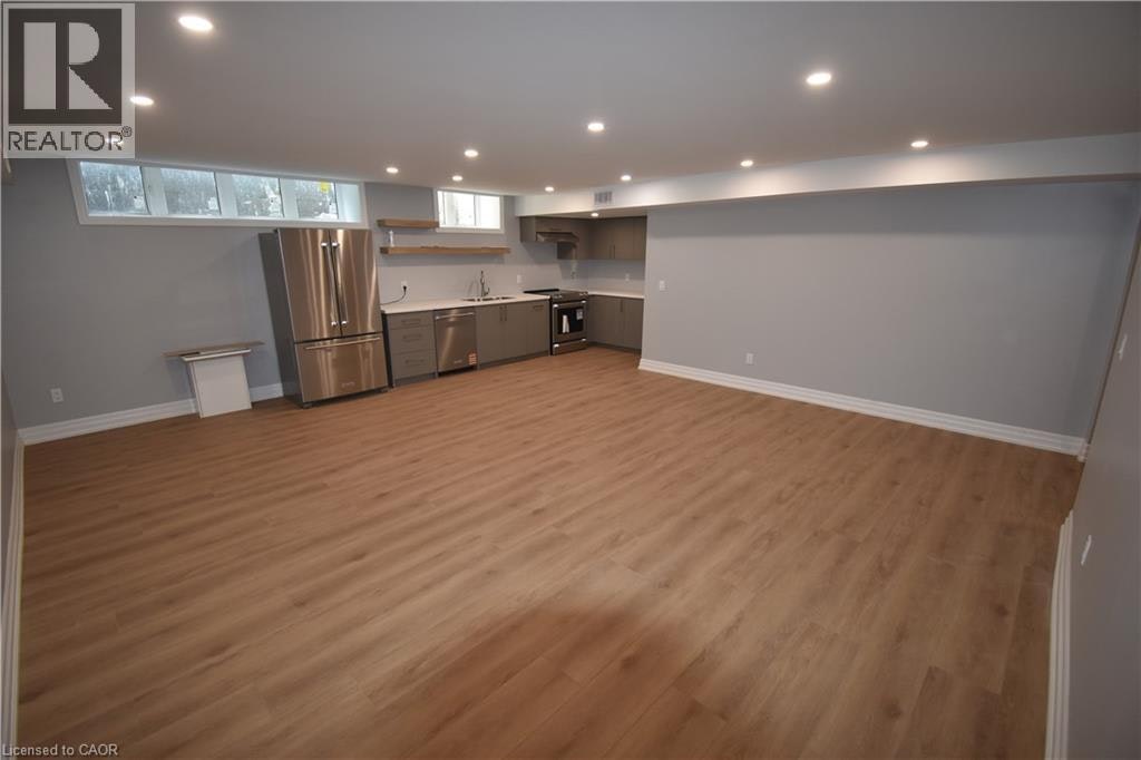 2-1294 Coric Avenue, Burlington, ON, L7R 3S3 - 4