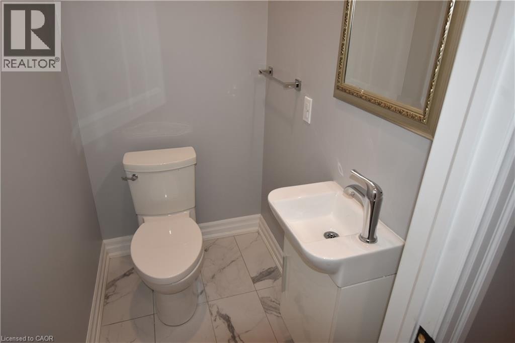 2-1294 Coric Avenue, Burlington, ON, L7R 3S3 - 9