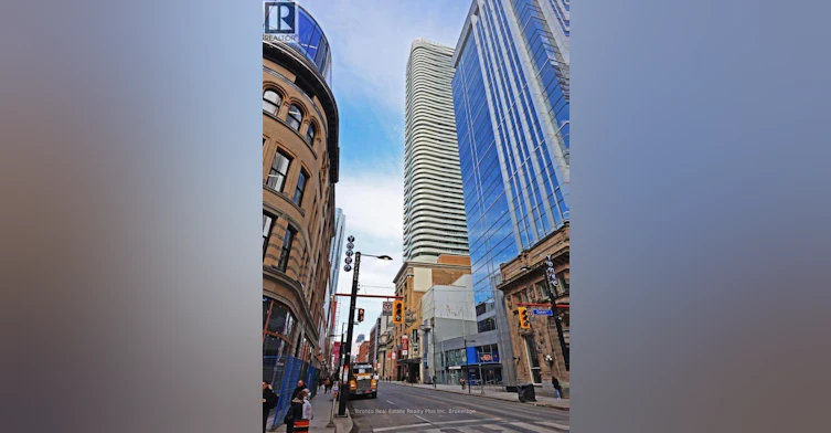 2914-197 Yonge Street, Toronto, ON, M5B 1M4